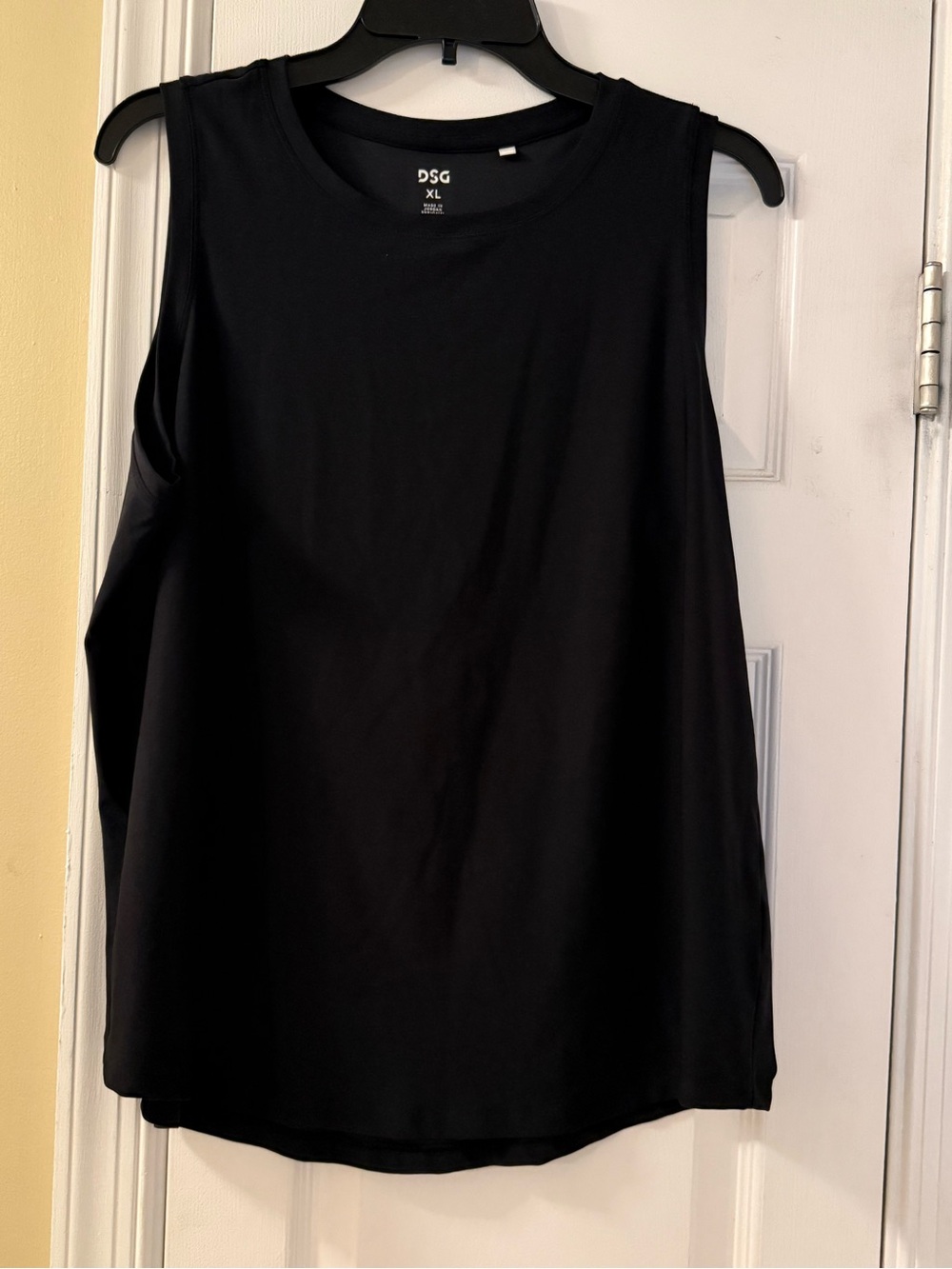 4 DSG Women’s Tank tops. Black , Navy, Gray, Pink